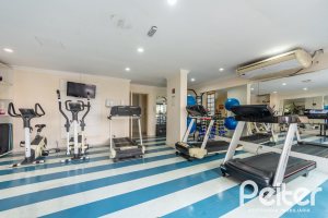 Cobertura à venda com 145m², 3 dormitórios, 1 suíte, 2 vagas, no bairro Tristeza em PORTO ALEGRE