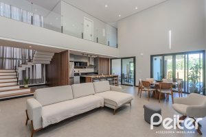 Casa em Condomínio à venda com 345m², 4 dormitórios, 4 suítes, 4 vagas, no bairro Alphaville em PORTO ALEGRE
