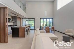 Casa em Condomínio à venda com 345m², 4 dormitórios, 4 suítes, 4 vagas, no bairro Alphaville em PORTO ALEGRE