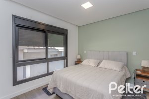 Casa em Condomínio à venda com 345m², 4 dormitórios, 4 suítes, 4 vagas, no bairro Alphaville em PORTO ALEGRE