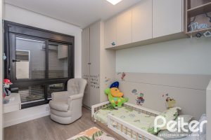 Casa em Condomínio à venda com 345m², 4 dormitórios, 4 suítes, 4 vagas, no bairro Alphaville em PORTO ALEGRE