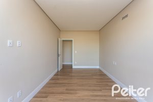 Casa em Condomínio à venda com 400m², 3 dormitórios, 3 suítes, 4 vagas, no bairro Alphaville em PORTO ALEGRE