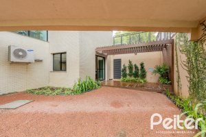 Apartamento à venda com 73m², 3 dormitórios, 1 suíte, 2 vagas, no bairro Tristeza em PORTO ALEGRE