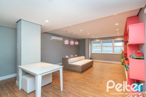 Apartamento à venda com 186m², 3 dormitórios, 3 suítes, 2 vagas, no bairro Tristeza em PORTO ALEGRE