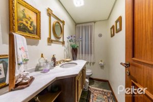  à venda, no bairro  em 