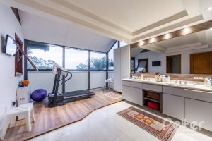  à venda, no bairro  em 