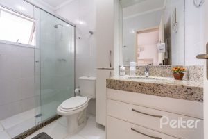 Casa em Condomínio à venda com 126m², 3 dormitórios, 1 suíte, 2 vagas, no bairro Tristeza em Porto Alegre