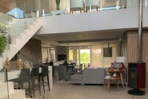 Casa em Condomínio à venda com 480m², 4 dormitórios, 4 suítes, 4 vagas, no bairro Terra Ville em PORTO ALEGRE