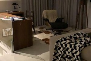 Casa em Condomínio à venda com 480m², 4 dormitórios, 4 suítes, 4 vagas, no bairro Terra Ville em PORTO ALEGRE