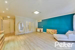 Casa em Condomínio à venda com 358m², 3 dormitórios, 3 suítes, 4 vagas, no bairro Terra Ville em PORTO ALEGRE