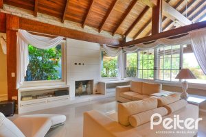 Casa em Condomínio à venda com 358m², 3 dormitórios, 3 suítes, 4 vagas, no bairro Terra Ville em PORTO ALEGRE