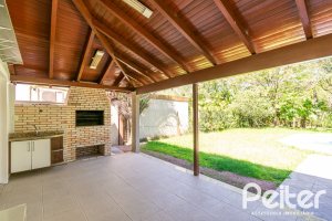 Casa em Condomínio à venda com 217m², 3 dormitórios, 1 suíte, 2 vagas, no bairro Terra Ville em Porto Alegre