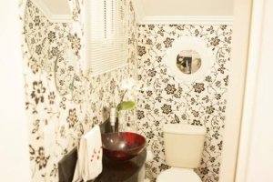 Casa em Condomínio à venda com 132m², 3 dormitórios, 1 suíte, 2 vagas, no bairro Vila Nova em PORTO ALEGRE