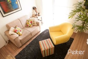 Casa em Condomínio à venda com 132m², 3 dormitórios, 1 suíte, 2 vagas, no bairro Vila Nova em PORTO ALEGRE