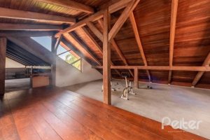 Casa em Condomínio à venda com 654m², 5 dormitórios, 5 suítes, 4 vagas, no bairro Cavalhada em PORTO ALEGRE