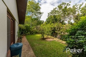 Casa em Condomínio à venda com 654m², 5 dormitórios, 5 suítes, 4 vagas, no bairro Cavalhada em PORTO ALEGRE