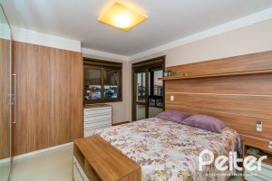 Apartamento à venda com 133m², 3 dormitórios, 1 suíte, 3 vagas, no bairro Tristeza em PORTO ALEGRE