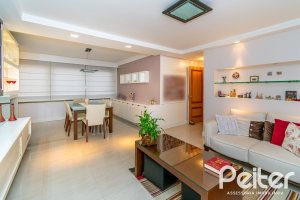 Apartamento à venda com 133m², 3 dormitórios, 1 suíte, 3 vagas, no bairro Tristeza em PORTO ALEGRE