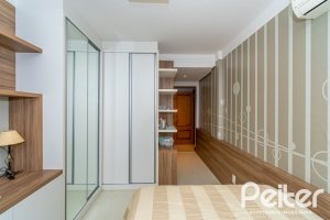 Apartamento à venda com 133m², 3 dormitórios, 1 suíte, 3 vagas, no bairro Tristeza em PORTO ALEGRE