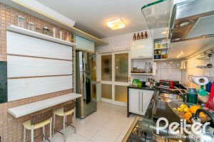 Apartamento à venda com 133m², 3 dormitórios, 1 suíte, 3 vagas, no bairro Tristeza em PORTO ALEGRE