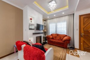 Casa em Condomínio à venda com 186m², 3 dormitórios, 1 suíte, 2 vagas, no bairro Ipanema em Porto Alegre