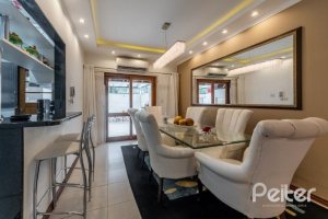 Casa em Condomínio à venda com 186m², 3 dormitórios, 1 suíte, 2 vagas, no bairro Ipanema em Porto Alegre