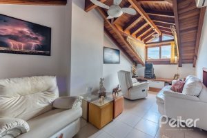 Casa em Condomínio à venda com 186m², 3 dormitórios, 1 suíte, 2 vagas, no bairro Ipanema em Porto Alegre