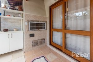 Casa em Condomínio à venda com 186m², 3 dormitórios, 1 suíte, 2 vagas, no bairro Ipanema em Porto Alegre