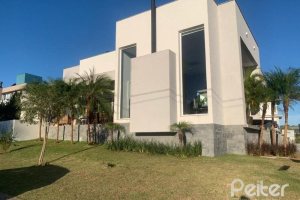  à venda, no bairro  em 