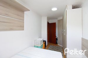 Casa à venda com 150m², 3 dormitórios, 1 suíte, 2 vagas, no bairro Ipanema em Porto Alegre