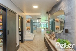 Casa em Condomínio à venda com 359m², 4 dormitórios, 4 suítes, 4 vagas, no bairro Alphaville em PORTO ALEGRE