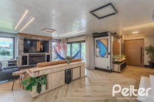 Casa em Condomínio à venda com 359m², 4 dormitórios, 4 suítes, 4 vagas, no bairro Alphaville em PORTO ALEGRE