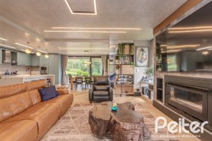 Casa em Condomínio à venda com 359m², 4 dormitórios, 4 suítes, 4 vagas, no bairro Alphaville em PORTO ALEGRE