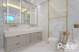 Casa em Condomínio à venda com 359m², 4 dormitórios, 4 suítes, 4 vagas, no bairro Alphaville em PORTO ALEGRE