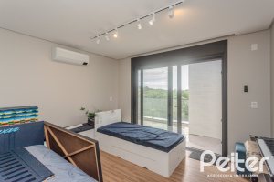 Casa em Condomínio à venda com 359m², 4 dormitórios, 4 suítes, 4 vagas, no bairro Alphaville em PORTO ALEGRE