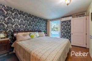 Apartamento à venda com 320m², 3 dormitórios, 1 suíte, 2 vagas, no bairro Menino Deus em Porto Alegre