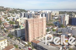 Apartamento à venda com 91m², 2 dormitórios, 2 suítes, 2 vagas, no bairro Menino Deus em Porto Alegre