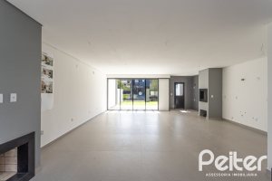 Casa em Condomínio à venda com 150m², 3 dormitórios, 3 suítes, 2 vagas, no bairro Hípica em PORTO ALEGRE