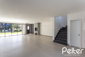 Casa em Condomínio à venda com 150m², 3 dormitórios, 3 suítes, 2 vagas, no bairro Hípica em PORTO ALEGRE