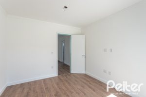 Casa em Condomínio à venda com 150m², 3 dormitórios, 3 suítes, 2 vagas, no bairro Hípica em PORTO ALEGRE