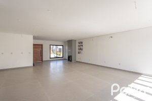 Casa em Condomínio à venda com 150m², 3 dormitórios, 3 suítes, 2 vagas, no bairro Hípica em PORTO ALEGRE