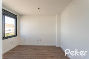 Casa em Condomínio à venda com 150m², 3 dormitórios, 3 suítes, 2 vagas, no bairro Hípica em PORTO ALEGRE