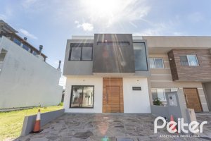 Casa em Condomínio à venda com 150m², 3 dormitórios, 3 suítes, 2 vagas, no bairro Hípica em PORTO ALEGRE
