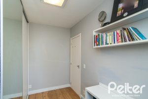 Apartamento à venda com 61m², 3 dormitórios, 1 suíte, 1 vaga, no bairro Ipanema em PORTO ALEGRE