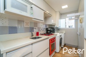 Apartamento à venda com 61m², 3 dormitórios, 1 suíte, 1 vaga, no bairro Ipanema em PORTO ALEGRE