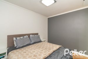 Apartamento à venda com 61m², 3 dormitórios, 1 suíte, 1 vaga, no bairro Ipanema em PORTO ALEGRE