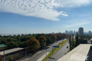 Comercial à venda com 39m², no bairro Menino Deus em Porto Alegre