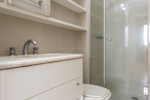 Cobertura à venda com 165m², 3 dormitórios, 1 suíte, 1 vaga, no bairro Tristeza em PORTO ALEGRE