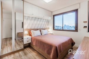 Apartamento à venda com 88m², 3 dormitórios, 1 suíte, 2 vagas, no bairro Tristeza em PORTO ALEGRE