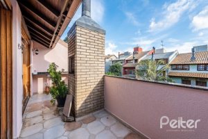 Casa em Condomínio à venda com 181m², 3 dormitórios, 1 suíte, 3 vagas, no bairro Tristeza em PORTO ALEGRE